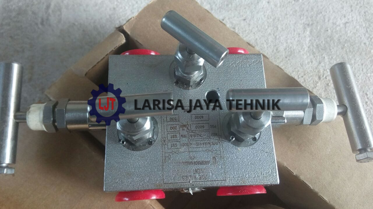 5-Way Manifold SS-316L
