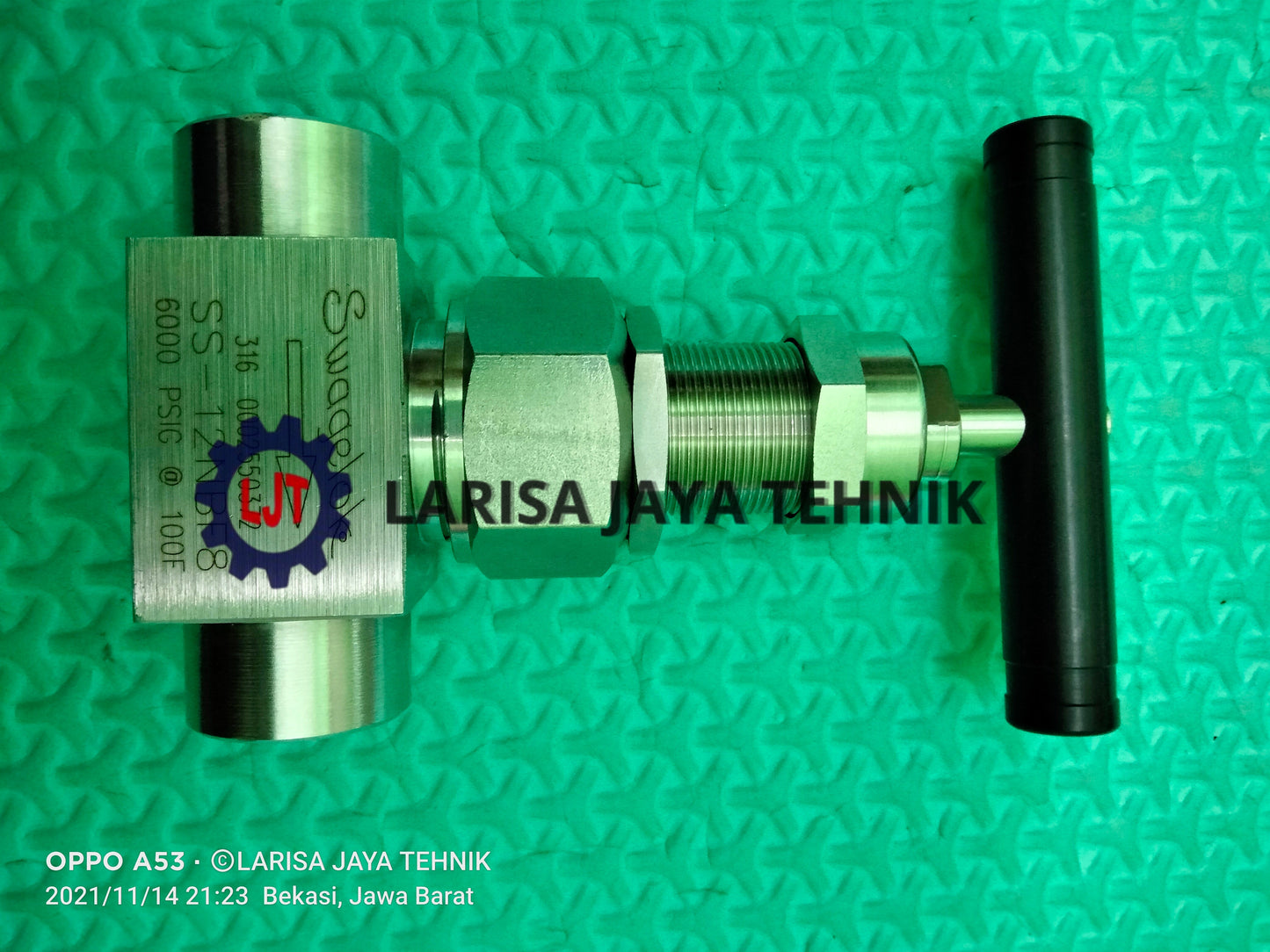 Neddle Valve 3/4", Stainless 316L Pressure : 2500 - 10.000Psi