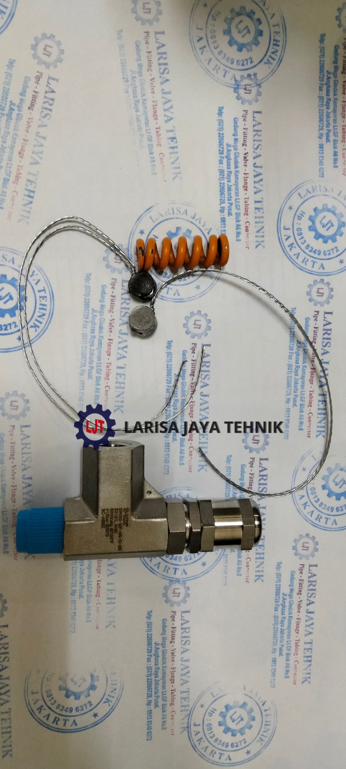 Relif Valve 1/4"Npt, Stainless 316L, 1500Psi - 6000Psi