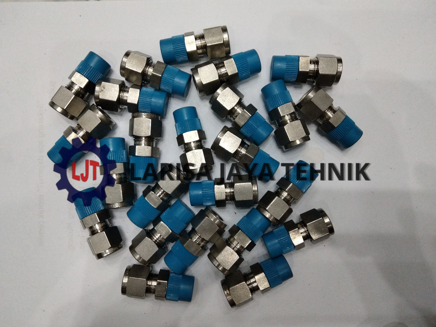 Male Connector 1/8"Od