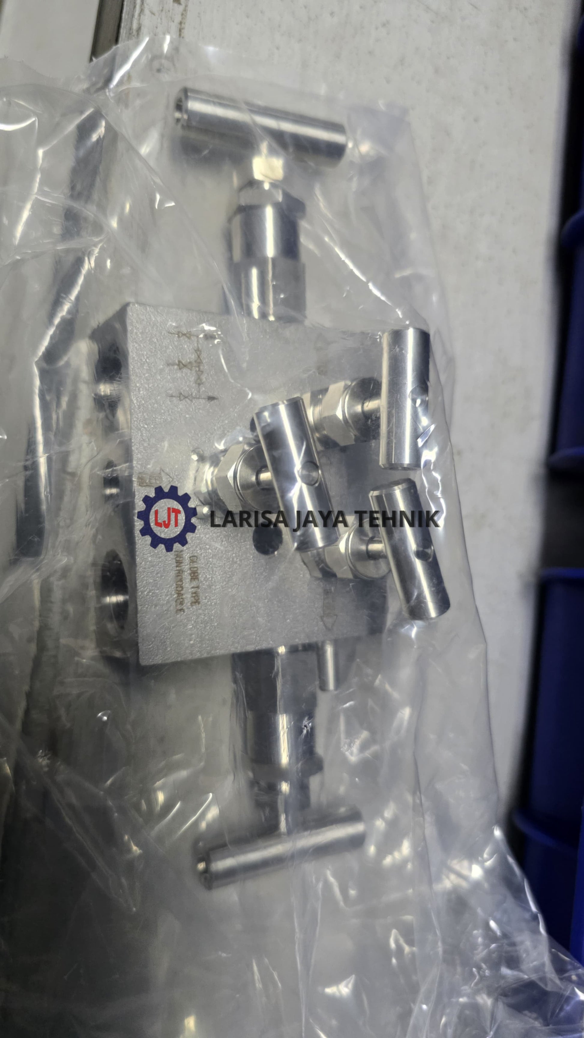 5-Way Manifold SS-316L